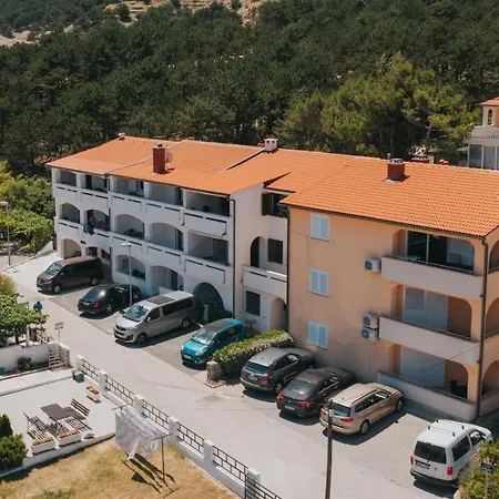 Virgine Maria I Apartment
