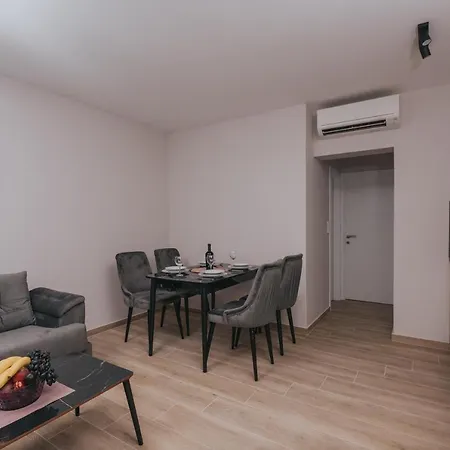 Virgine Maria I Apartment Baska (Krk)